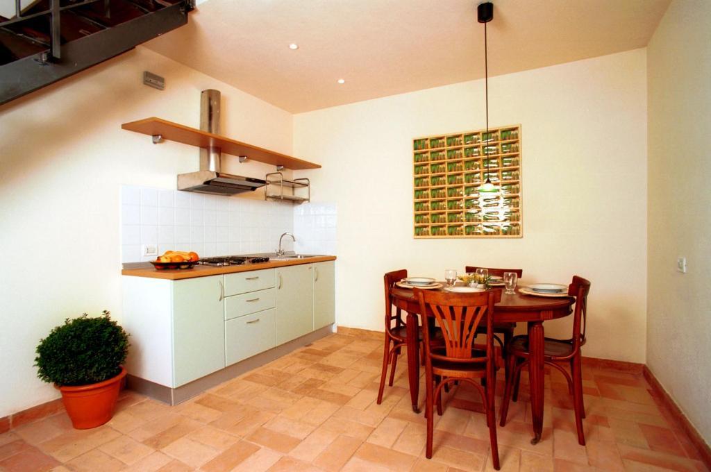 Agriturismo Lecanfore Guest House Castel di Leva Phòng bức ảnh