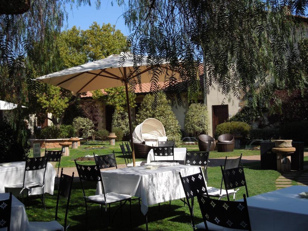 Agriturismo Lecanfore Guest House Castel di Leva Ngoại thất bức ảnh